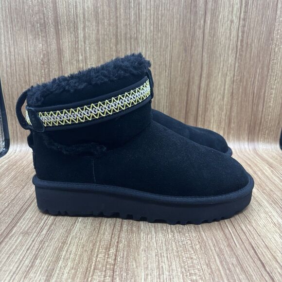 UGG Classic Ultra Mini Alpsey Black Suede Lemon Trim Shearling Boots Size 9 - Picture 1 of 8